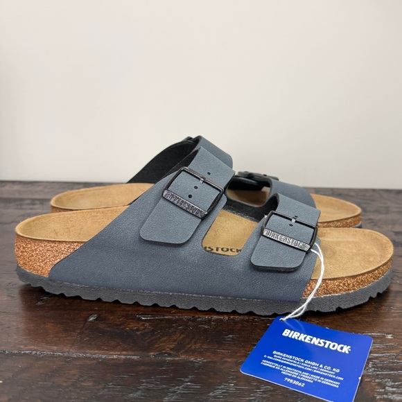 Birkenstock NWT Arizona Double Buckle Sandals in Basalt Gray L11, M9, EU 42 main image 4
